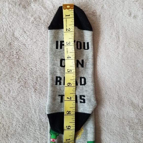 novelty Socks 2 Pack - If You Can Read This, Bring Me...Coffee/Beer - Picture 13 of 15